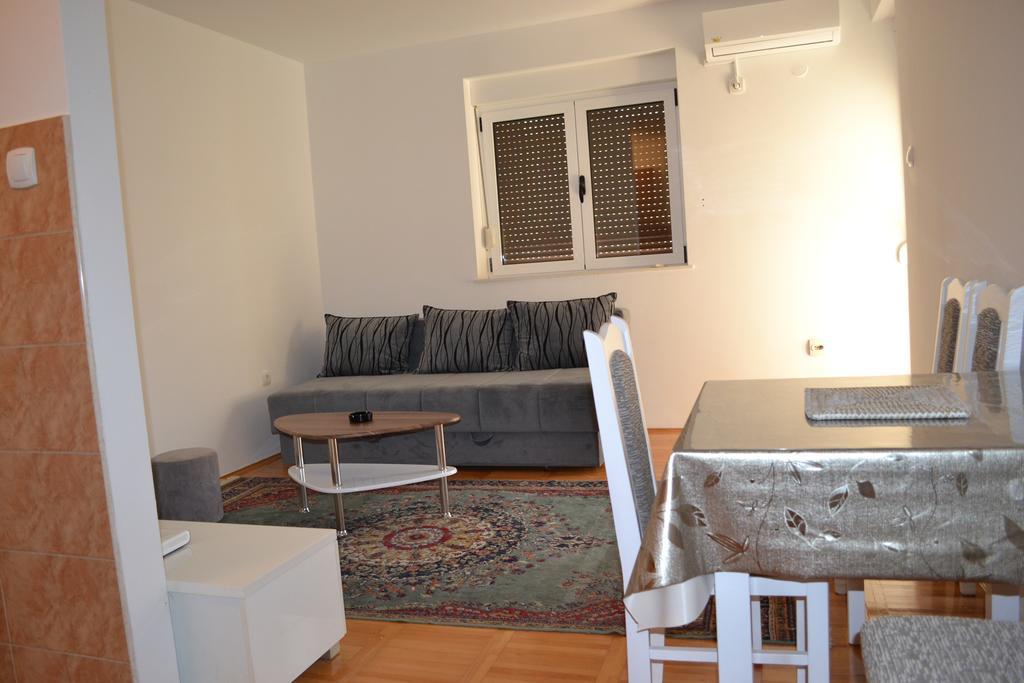 Appartement Miranda à Trebinje Extérieur photo
